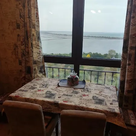 Delux Cote Dagur Apartmán