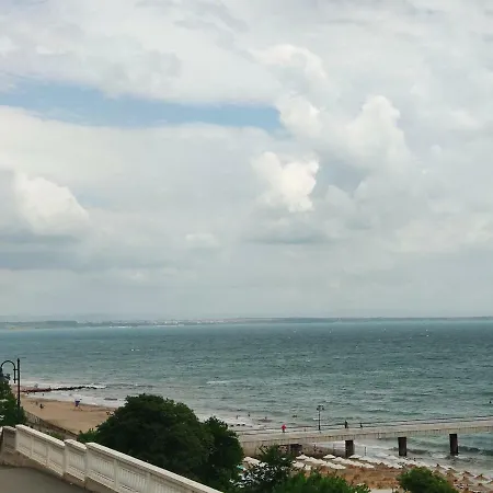 Delux Cote Dagur Burgas City